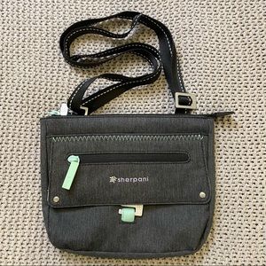 Sherpani Zooma Crossbody Bag Gray Aqua
